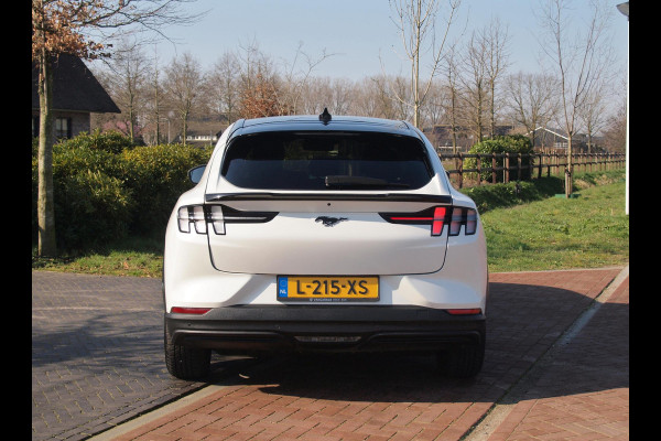 Ford Mustang Mach-E Extended RWD 98 kWh | SOH 93% | Panoramadak | 360 Camera | Bang & Olufsen | Apple Carplay |