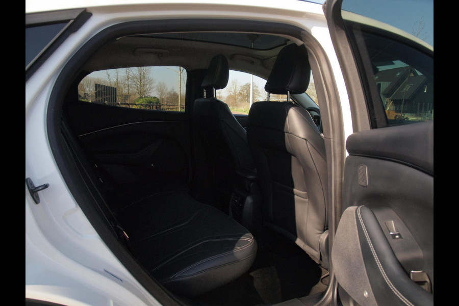 Ford Mustang Mach-E Extended RWD 98 kWh | SOH 93% | Panoramadak | 360 Camera | Bang & Olufsen | Apple Carplay |