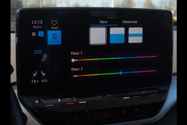 Volkswagen ID.4 Max 77 kWh | Panoramadak | Camera | Sfeerverlichting | Trekhaak | Apple Carplay |