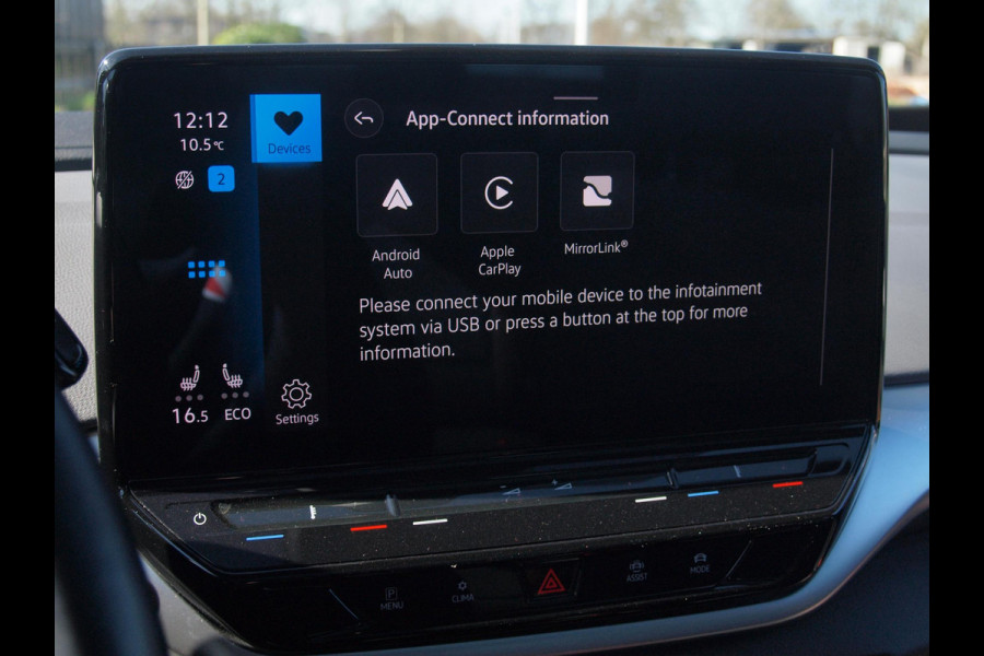 Volkswagen ID.4 Max 77 kWh | Panoramadak | Camera | Sfeerverlichting | Trekhaak | Apple Carplay |