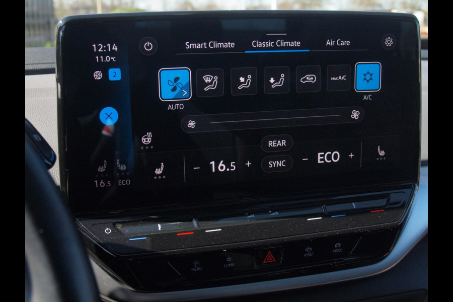 Volkswagen ID.4 Max 77 kWh | Panoramadak | Camera | Sfeerverlichting | Trekhaak | Apple Carplay |