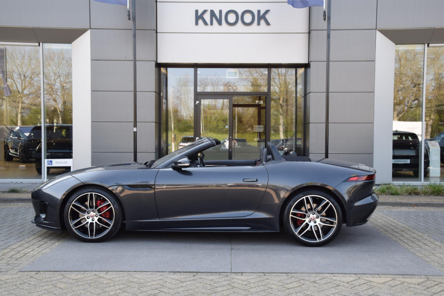 Jaguar F-Type 2.0T Chequered Flag