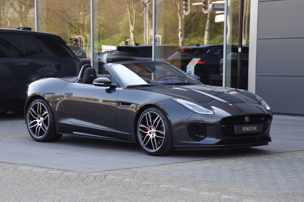 Jaguar F-Type 2.0T Chequered Flag