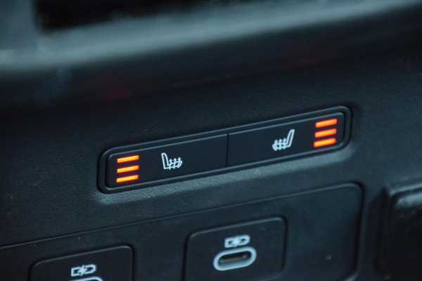 Land Rover Range Rover Velar P400e AWD Dynamic SE PHEV