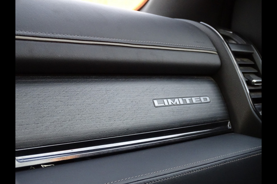 Dodge Ram 1500 5.7 V8 4x4 Crew Cab Limited