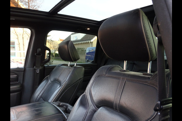 Dodge Ram 1500 5.7 V8 4x4 Crew Cab Limited