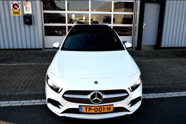 Mercedes-Benz A-Klasse 200 AMG PDC+CAM/LEER/NAVI/AMG18/PANO