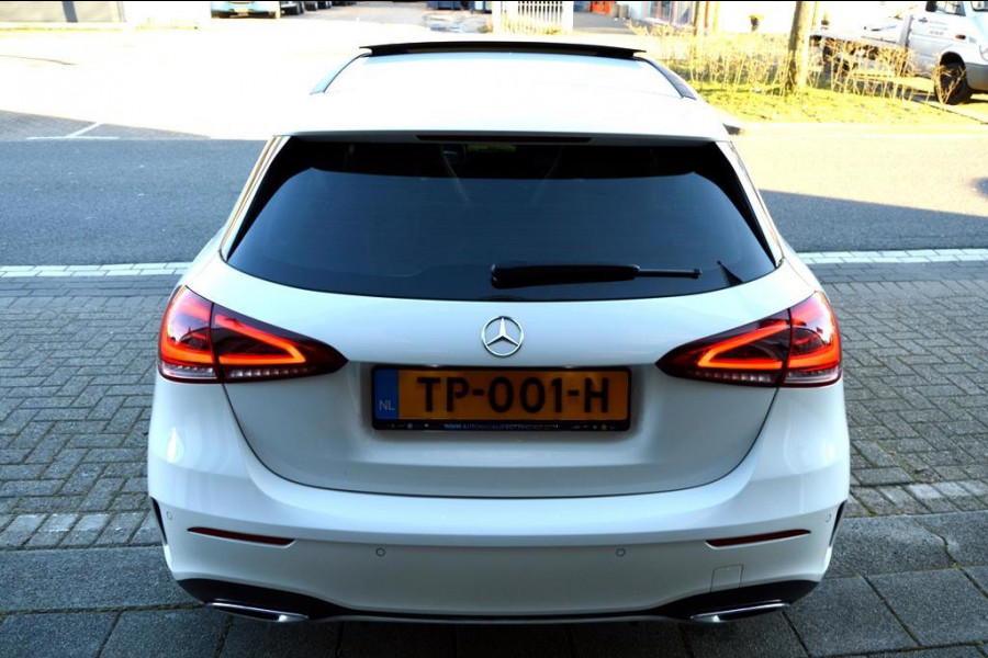 Mercedes-Benz A-Klasse 200 AMG PDC+CAM/LEER/NAVI/AMG18/PANO