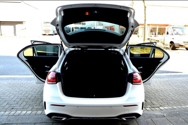 Mercedes-Benz A-Klasse 200 AMG PDC+CAM/LEER/NAVI/AMG18/PANO