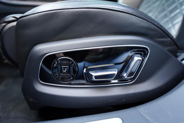 Audi S8 4.0 TFSI Quattro B&O / Active Chassis / NL-Auto