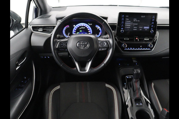 Toyota Corolla 2.0 Hybrid GR-Sport | Leder/Alcantara | Stoelverwarming | Trekhaak | Sportstoelen | Camera | Carplay | Park Assist | Keyless | Climate control | Full LED | Bluetooth | Getint glas