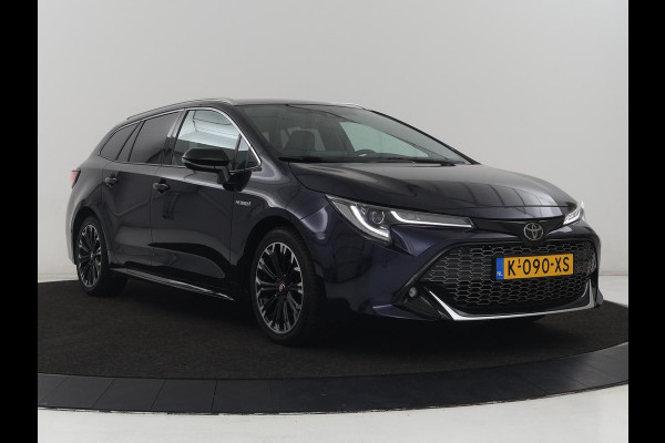 Toyota Corolla 2.0 Hybrid GR-Sport | Leder/Alcantara | Stoelverwarming | Trekhaak | Sportstoelen | Camera | Carplay | Park Assist | Keyless | Climate control | Full LED | Bluetooth | Getint glas
