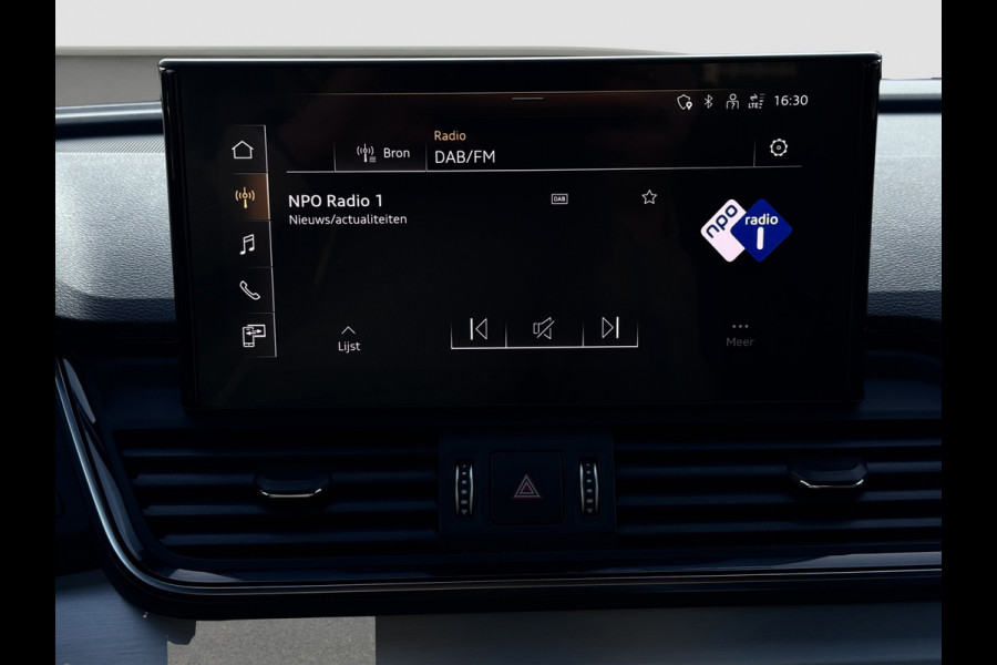 Audi Q5 50 TFSI e S-line | Trekhaak | Carplay | Camera | DAB+ | Dealer onderhouden | 1e eigenaar | ACC | Standkachel | LED-pakket