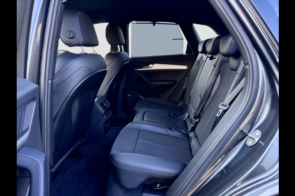 Audi Q5 50 TFSI e S-line | Trekhaak | Carplay | Camera | DAB+ | Dealer onderhouden | 1e eigenaar | ACC | Standkachel | LED-pakket