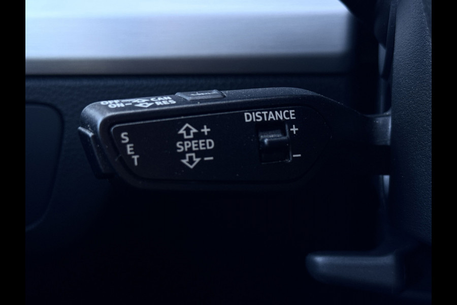 Audi Q5 50 TFSI e S-line | Trekhaak | Carplay | Camera | DAB+ | Dealer onderhouden | 1e eigenaar | ACC | Standkachel | LED-pakket
