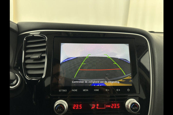 Mitsubishi Outlander 2.4 PHEV Intense AWD (Plug-in) (INCL-BTW) *LEATHER-ALCANTARA | FULL-LED | KEYLESS | BLINDSPOT | CAMERA | HEATED-COMFORTSEATS | ECC | SHIFTPADDLES | PDC | CRUISE | PRIVACYGLASS | DAB | TOWBAR | CARPLAY | 18''ALU*