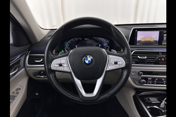 BMW 7 Serie 745Le (Plug-in) (INCL-BTW) *PANO | LEATHER | FULL-LED | HEAD-UP | BLINDSPOT | MEMORY-PACK | DIGI-COCKPIT | KEYLESS | DAB+ | CAMERA | HEATED-COMFORTSEATS | AMBIENTLIGHT | CARPLAY | SHIFTPADDLES | 18''ALU*