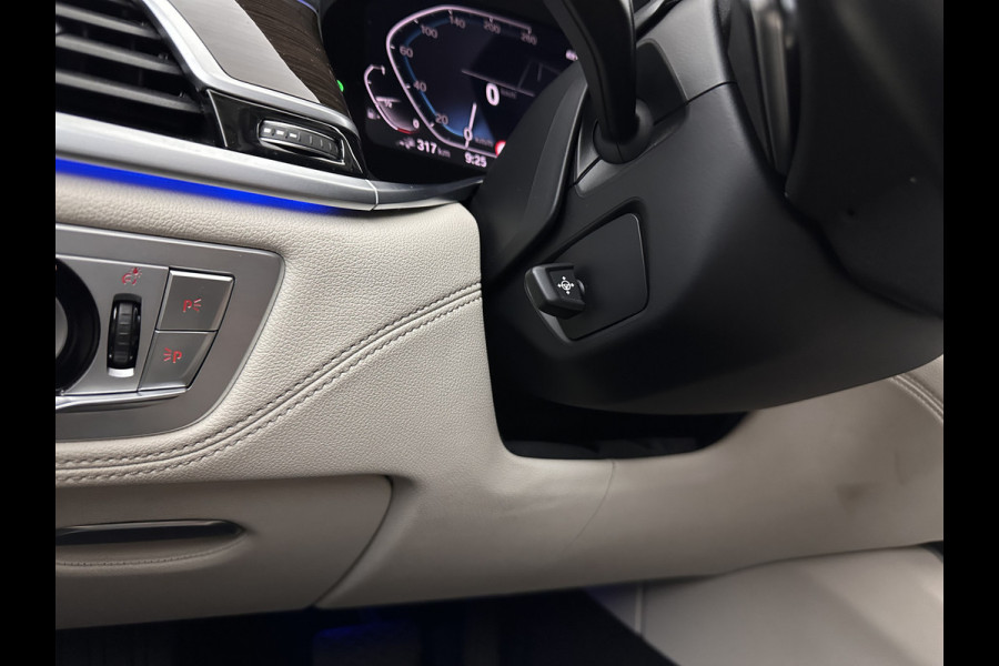 BMW 7 Serie 745Le (Plug-in) (INCL-BTW) *PANO | LEATHER | FULL-LED | HEAD-UP | BLINDSPOT | MEMORY-PACK | DIGI-COCKPIT | KEYLESS | DAB+ | CAMERA | HEATED-COMFORTSEATS | AMBIENTLIGHT | CARPLAY | SHIFTPADDLES | 18''ALU*