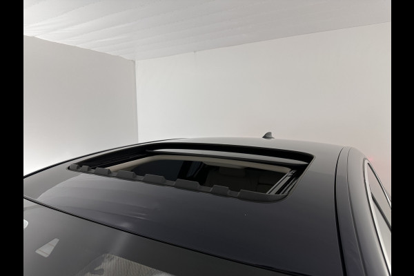 BMW 7 Serie 745Le (Plug-in) (INCL-BTW) *PANO | LEATHER | FULL-LED | HEAD-UP | BLINDSPOT | MEMORY-PACK | DIGI-COCKPIT | KEYLESS | DAB+ | CAMERA | HEATED-COMFORTSEATS | AMBIENTLIGHT | CARPLAY | SHIFTPADDLES | 18''ALU*