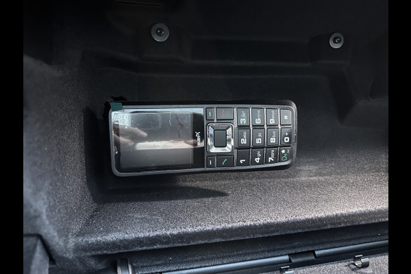 BMW 7 Serie 745Le (Plug-in) (INCL-BTW) *PANO | LEATHER | FULL-LED | HEAD-UP | BLINDSPOT | MEMORY-PACK | DIGI-COCKPIT | KEYLESS | DAB+ | CAMERA | HEATED-COMFORTSEATS | AMBIENTLIGHT | CARPLAY | SHIFTPADDLES | 18''ALU*