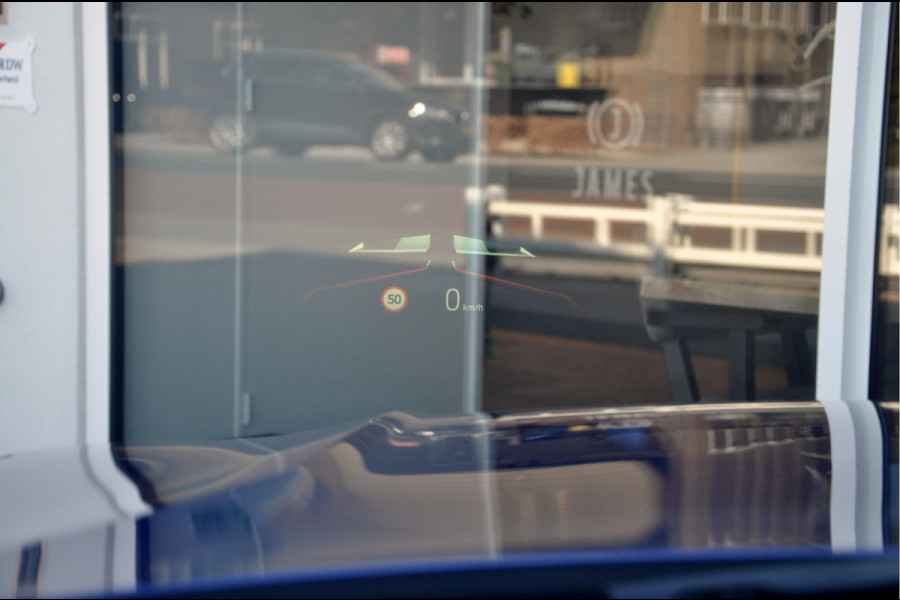 BMW 3 Serie Touring 330e M-Sport | HUD | Trekhaak | Garantie t/m 15-01-2029!