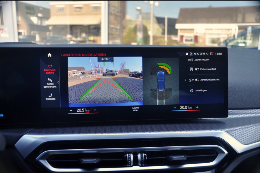 BMW 3 Serie Touring 330e M-Sport | HUD | Trekhaak | Garantie t/m 15-01-2029!