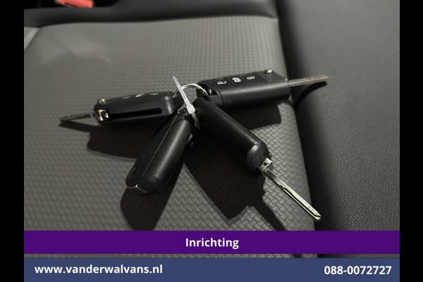 Volkswagen Crafter 2.0 TDI 177pk 3500kg Trekhaak Achterwielaandrijving L3H3 L2H2 inrichting Euro6 Airco | Camera | Navigatie Apple Carplay, Android Auto, Chauffeursstoel, Cruisecontrol, Leder, Bijrijdersbank