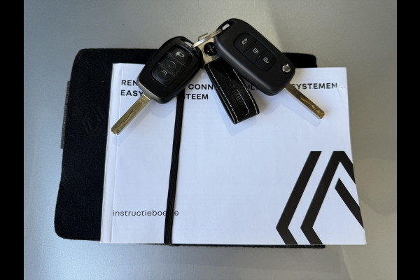 Renault Trafic 2.0 dCi 130PK T30 L2H1 Work Edition 2 x Schuifdeur / Laadruimte bekleed / Led