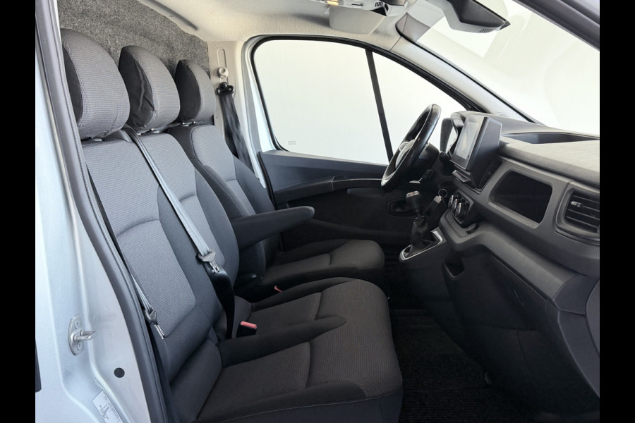 Renault Trafic 2.0 dCi 130PK T30 L2H1 Work Edition 2 x Schuifdeur / Laadruimte bekleed / Led