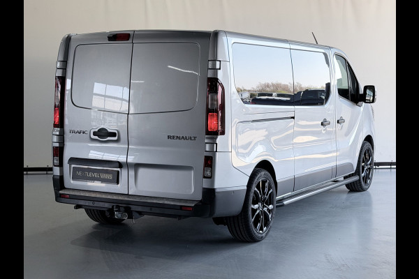 Renault Trafic 2.0 dCi 130PK T30 L2H1 Work Edition 2 x Schuifdeur / Laadruimte bekleed / Led