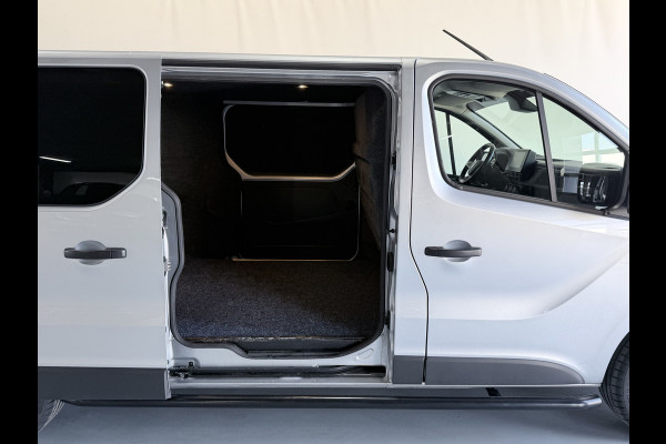 Renault Trafic 2.0 dCi 130PK T30 L2H1 Work Edition 2 x Schuifdeur / Laadruimte bekleed / Led