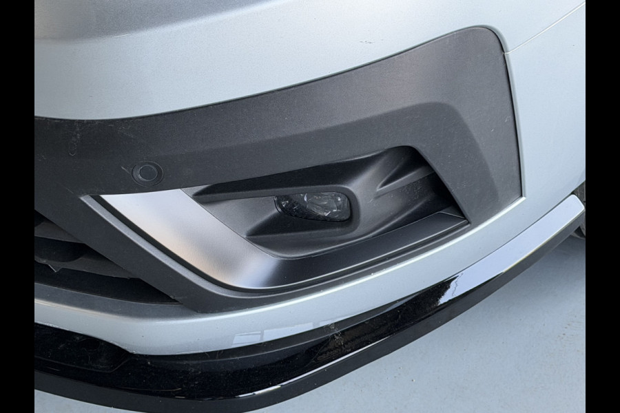 Renault Trafic 2.0 dCi 130PK T30 L2H1 Work Edition 2 x Schuifdeur / Laadruimte bekleed / Led