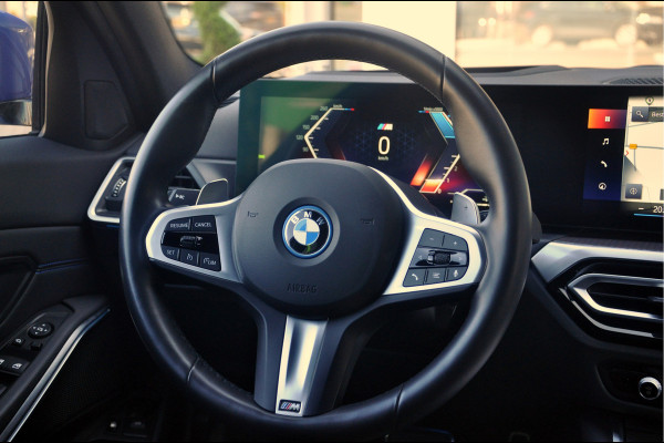 BMW 3 Serie Touring 330e M-Sport | HUD | Trekhaak | Garantie t/m 15-01-2029!