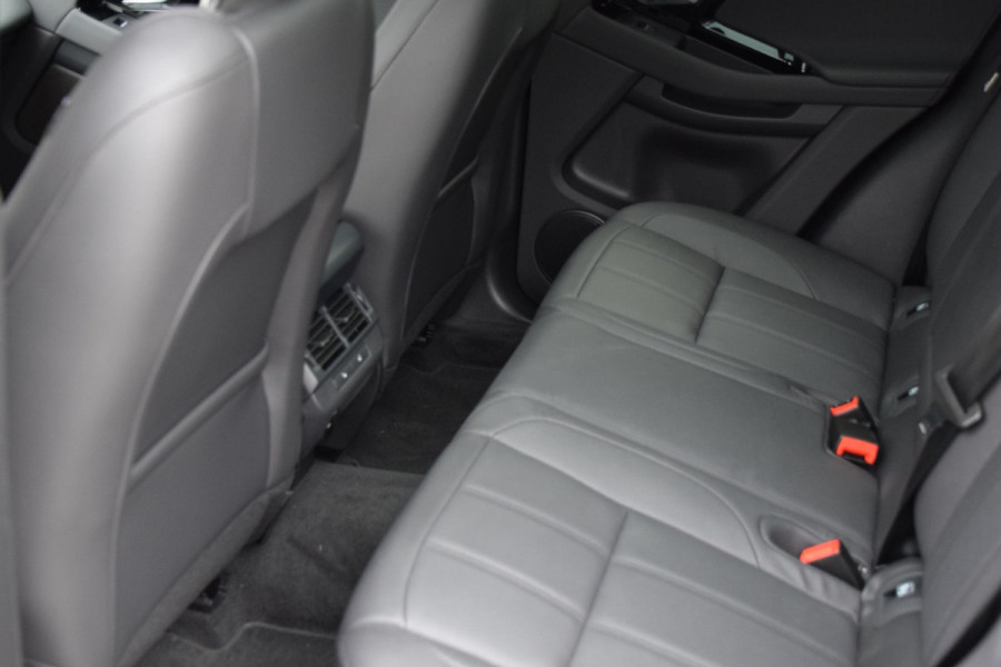 Land Rover Range Rover Evoque P270e PHEV AWD Dynamic SE