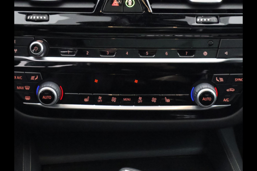 BMW 5 Serie Touring 530e Business Edition Plus M-Pakket | Stoelverwarming | Harman Kardon | Panoramadak |