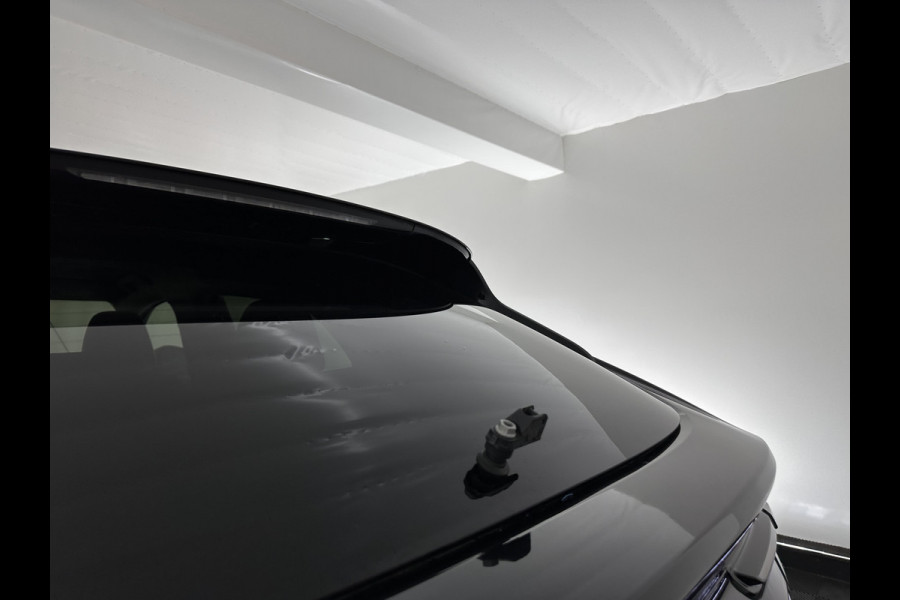 Ford Mustang Mach-E RWD 75 kWh [ 3-Fase ] {SOH-84%} (INCL.BTW) *LEATHER | FULL-LED | DAB | DIGI-COCKPIT | KEYLESS | NAVI-FULLMAP | CARPLAY | HEATED-COMFORTSEATS | TOPVIEW | ADAPTIVE-CRUISE | PRIVACY-GLASS | 18'' ALU*