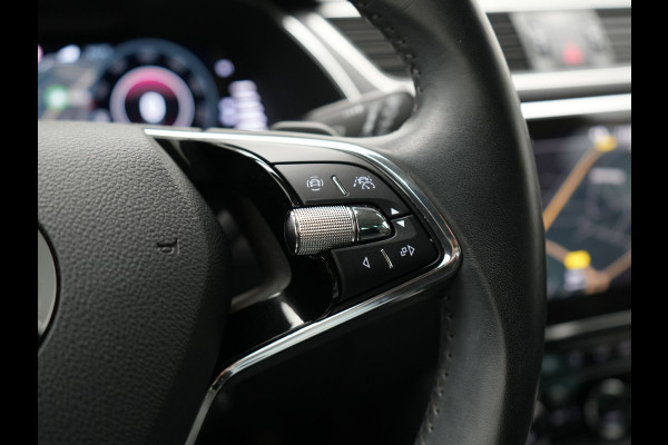Škoda Superb Combi 1.4 TSI iV Business Edition PHEV 218pk Dealer O.H. | Trekhaak Af Fabriek | Adaptive Cruise | 360 Camera | Canton Audio | Lederen Sportstoelen Massage & Ventilatie & Memory | Sfeerverlichting | Stoelen & Stuur Verwarmd | Keyless | Plug In Hybrid