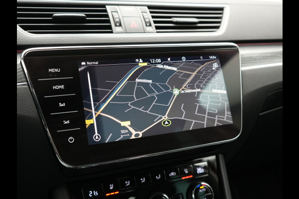 Škoda Superb Combi 1.4 TSI iV Business Edition PHEV 218pk Dealer O.H. | Trekhaak Af Fabriek | Adaptive Cruise | 360 Camera | Canton Audio | Lederen Sportstoelen Massage & Ventilatie & Memory | Sfeerverlichting | Stoelen & Stuur Verwarmd | Keyless | Plug In Hybrid
