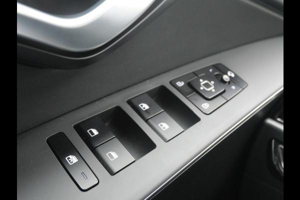 Kia Niro EV Light Advanced 64.8 kWh | Navi | Camera | Carplay | Stoel&stuur verwarming | 3Fase
