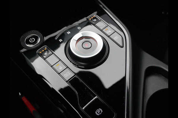 Kia Niro EV Light Advanced 64.8 kWh | Navi | Camera | Carplay | Stoel&stuur verwarming | 3Fase