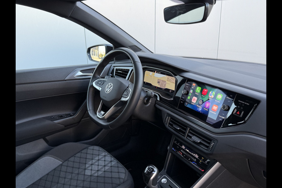 Volkswagen Polo 1.0 TSI R-Line Business