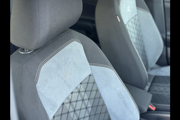 Volkswagen Polo 1.0 TSI R-Line Business