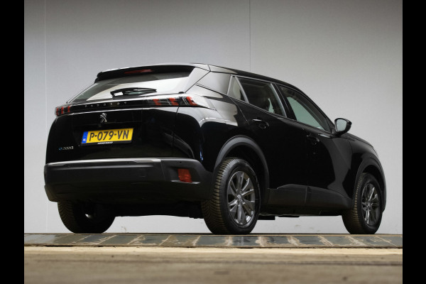 Peugeot e-2008 EV Allure 50 kWh SOH 92% (APPLE CARPLAY,PDC,SPORTSTOELEN,STOELVERWARMING,CAMERA,PDC,LM VELGEN,BLUETOOTH,NETTESTAAT)