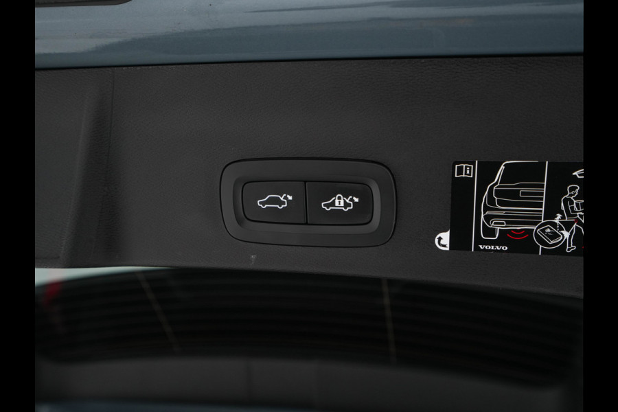 Volvo XC40 Recharge P8 AWD R-Design [ 3-Fase-11kW ] {SOH-90%} (INCL-BTW) Aut. *PANO | LEATHER-ALCANTARA | ADAPTIVE-CRUISE | DIGI-COCKPIT | FULL-LED | HARMAN/KARDON | TOPVIEW | NAVI-FULLMAP | ECC | PDC | KEYLESS | HEATED-SPORTSEATS | TOWBAR | 20''ALU*