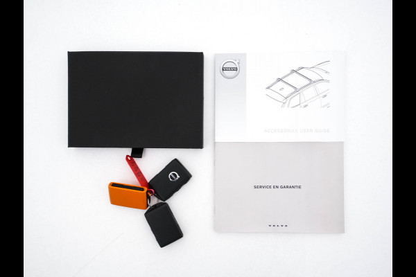 Volvo XC40 Recharge P8 AWD R-Design [ 3-Fase-11kW ] {SOH-90%} (INCL-BTW) Aut. *PANO | LEATHER-ALCANTARA | ADAPTIVE-CRUISE | DIGI-COCKPIT | FULL-LED | HARMAN/KARDON | TOPVIEW | NAVI-FULLMAP | ECC | PDC | KEYLESS | HEATED-SPORTSEATS | TOWBAR | 20''ALU*