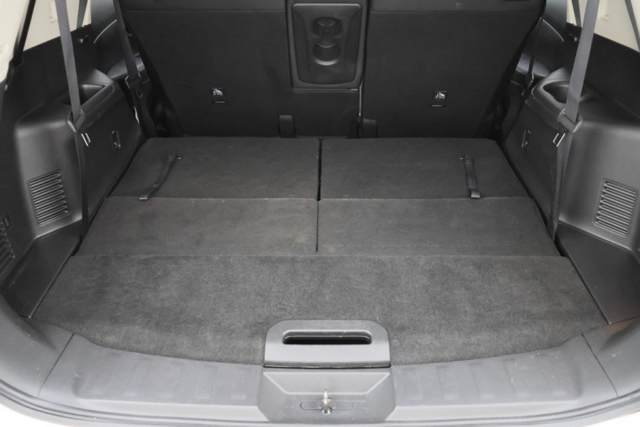 Nissan X-Trail 1.6 DIG-T N-Connecta 7p. Panoramadak, 360° Camera, Keyless, Navigatie, PDC