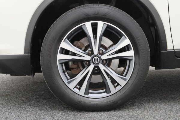Nissan X-Trail 1.6 DIG-T N-Connecta 7p. Panoramadak, 360° Camera, Keyless, Navigatie, PDC