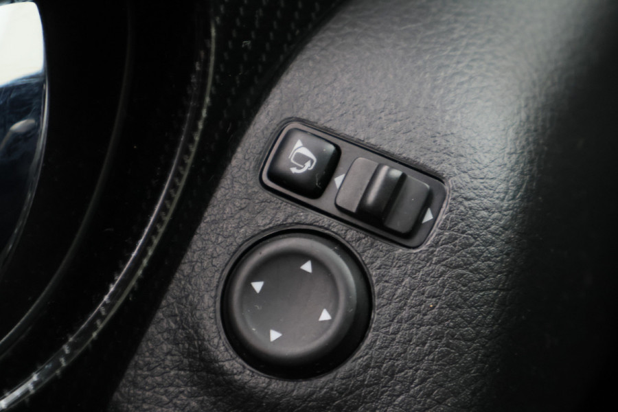 Nissan X-Trail 1.6 DIG-T N-Connecta 7p. Panoramadak, 360° Camera, Keyless, Navigatie, PDC