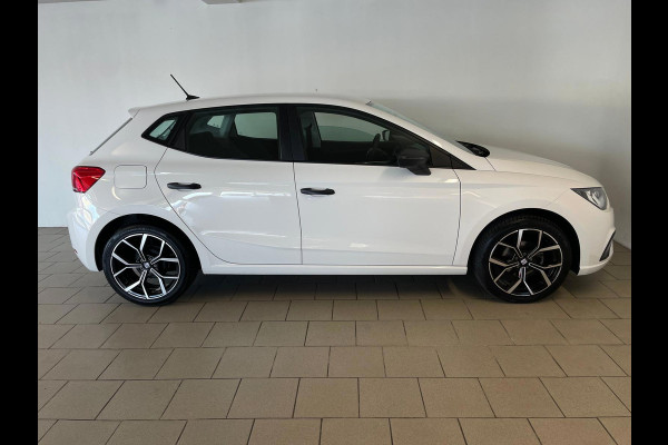 Seat Ibiza 1.0 MPI Reference AIRCO NAVI VIA APP CRUISE BT ELEK RAMEN CENT VERG VELGEN 17INCH 5DRS NW MODEL ZEER NETTE AUTO