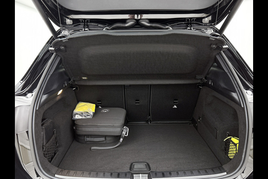 Mercedes-Benz GLA 250 e Business Solution AMG | AMG Line Plus pakket | Nightpakket | Head-up display | MULTIBEAM LED | 360° camera | Panoramaschuifdak | 20 inch AMG velgen | Augmented Reality navigatie |